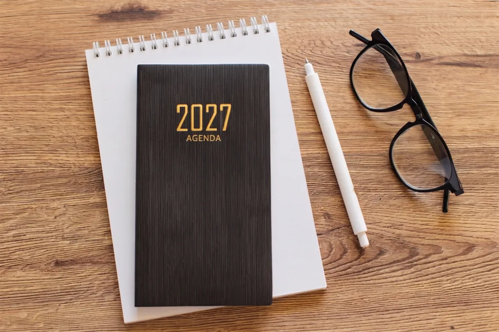 Por qué Elegir Agendas Personalizadas para Regalos Corporativos de Fin de Año